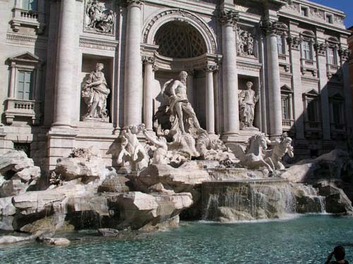 01_Trevi_Fountain