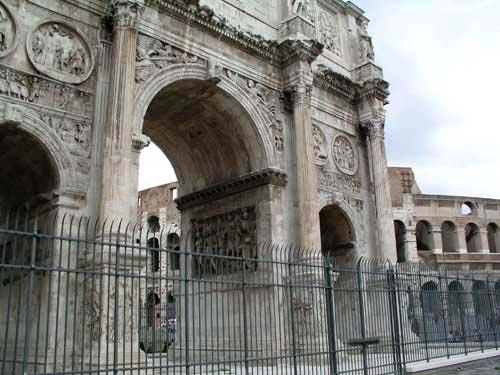 12_colosseum_arch